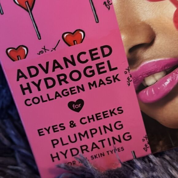 BETSEY JOHNSON Eye hydrogel patches - Picture 3 of 5